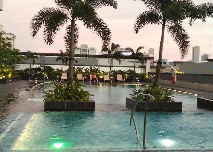 Cozy Gutz Place At 16th 4* Manila